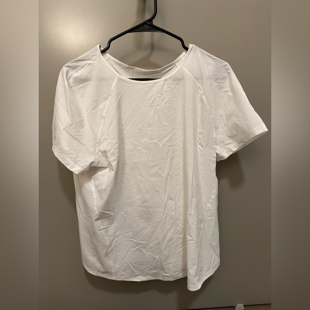 Lululemon top